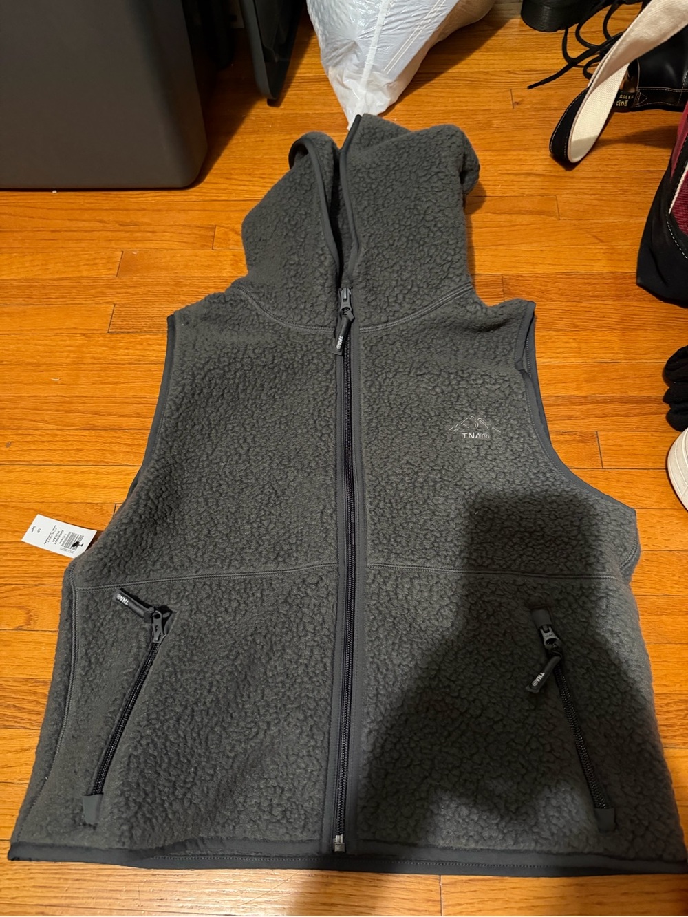 Aritzia Bigfoot Polar Vest